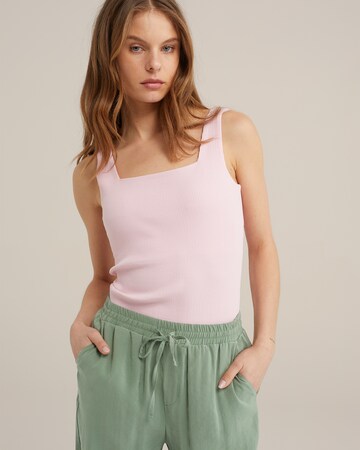 Top di WE Fashion in rosa: frontale