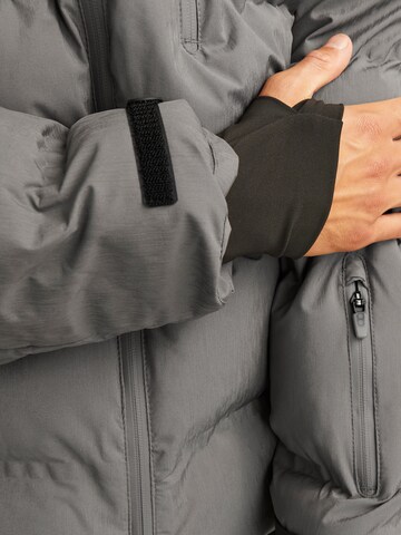 JACK & JONES Winterjas 'JCOSweep' in Grijs