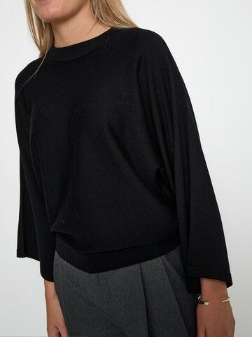 minus Top 'Tess' in Zwart