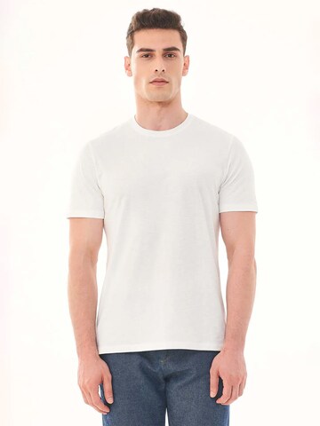 Organication T-Shirt in Weiß