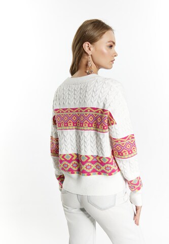 IZIA Пуловер 'Gaya' в бяло