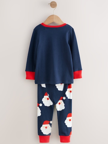 Pijamale de la Next pe albastru