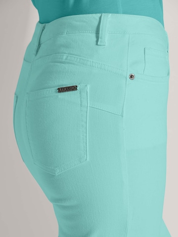 MADELEINE Skinny Jeans in Blau