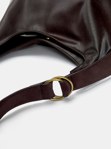 Pull&Bear Shoulder bag in Brown