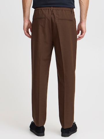 regular Pantaloni con pieghe 'CFMarc' di Casual Friday in marrone