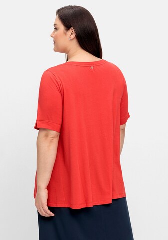 SHEEGO T-shirt i röd