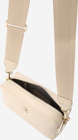 TOMMY HILFIGER Schoudertas 'Essential' in Beige