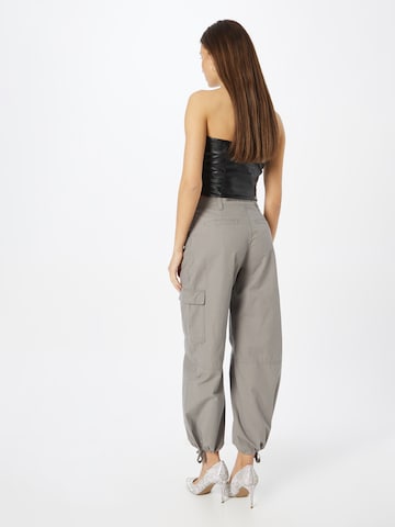 WEEKDAY Regular Cargo Pants 'Getty' in Grey