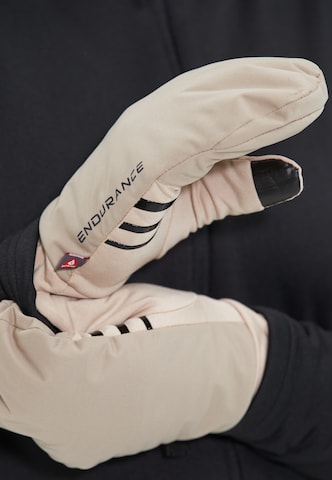 ENDURANCE Athletic Gloves 'Corbia' in Beige
