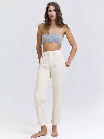 Tapered Jeans di Pull&Bear in beige