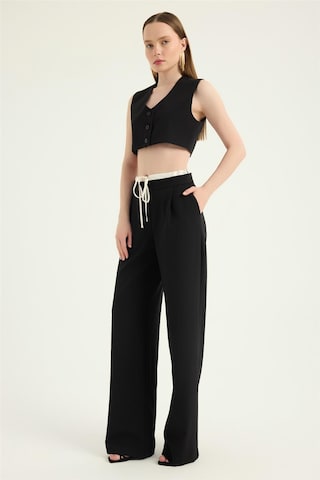 HOME STORE Wide Leg Hose in Schwarz
