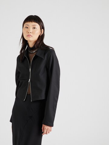 Veste mi-saison Monki en noir : devant