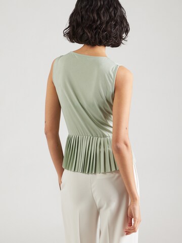 Haut 'Marika' ABOUT YOU en vert