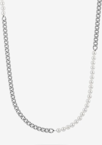 FAVS Necklace in Silver: front