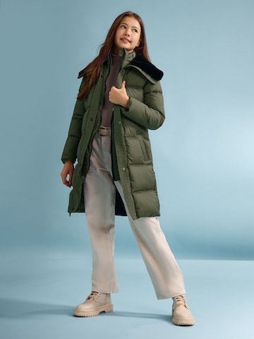 Lipsy Coat in Green