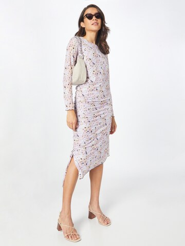 Robe 'PODA' b.young en violet