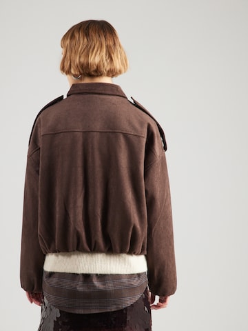 brūns OH APRIL Starpsezonu jaka 'Katie'