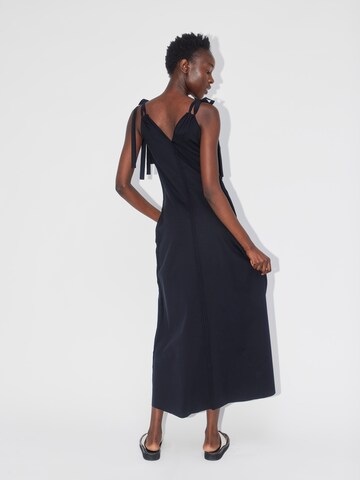 ABOUT YOU REBIRTH STUDIOS Dress 'Livia' in Black: front