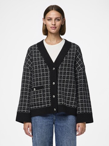 PIECES Cardigan 'Nilja' i sort: forside