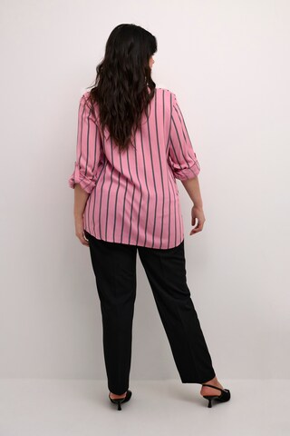 KAFFE CURVE Blouse 'KC Sida' in Roze