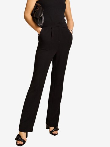 regular Pantaloni con pieghe di Next in nero: frontale