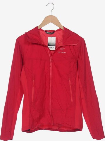 Arcteryx Jacket & Coat in M in Pink: front