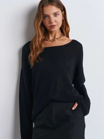 Dilvin Sweater 'Pullover' in Black: front