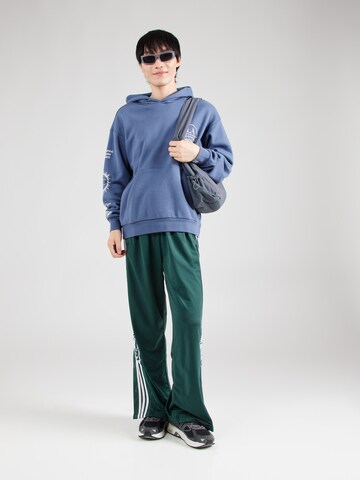 ADIDAS ORIGINALS Sweatshirt 'LA WORLD' in Blau