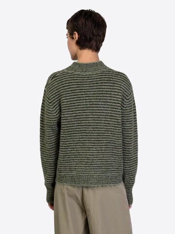 BROKE + SCHÖN Knit Cardigan in Green