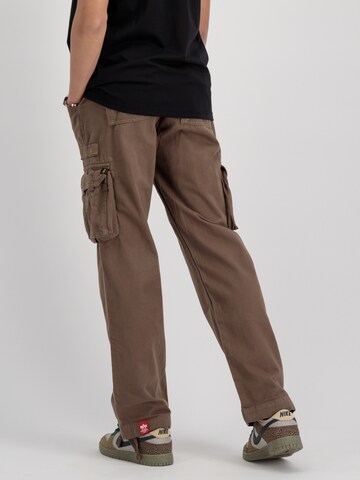 ALPHA INDUSTRIES Regular Cargo Pants in Brown