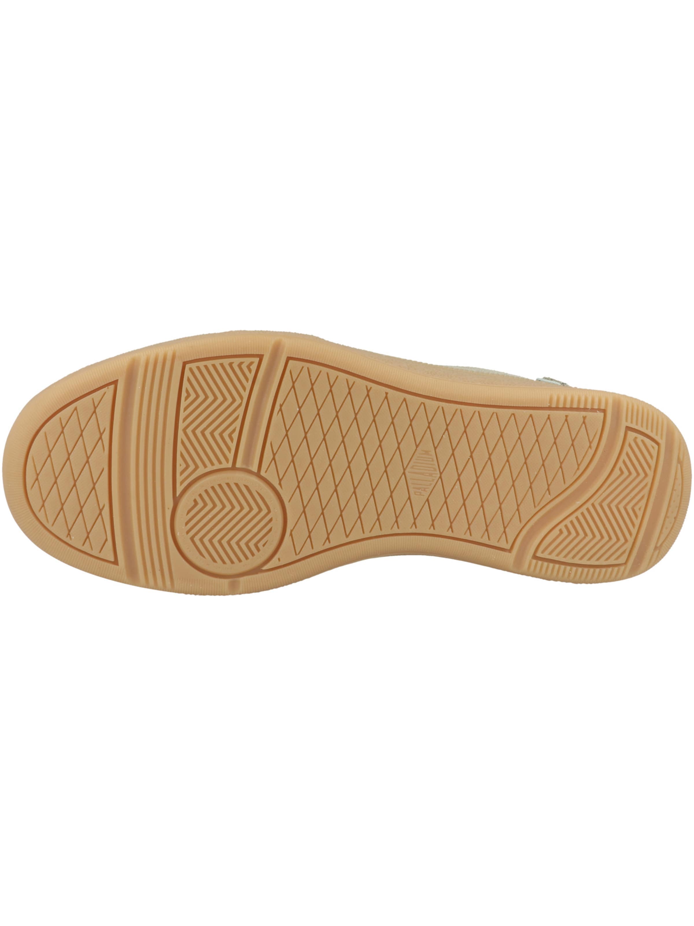 Palladium Platform trainers in Green