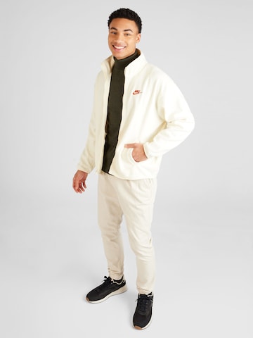 Nike Sportswear - Chaqueta polar 'CLUB' en blanco