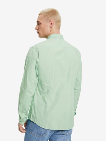 ESPRIT Slim fit Button Up Shirt in Green