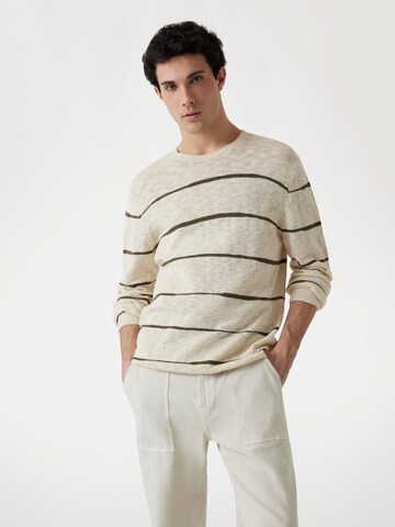 GUESS Pullover in Beige: Vorderseite