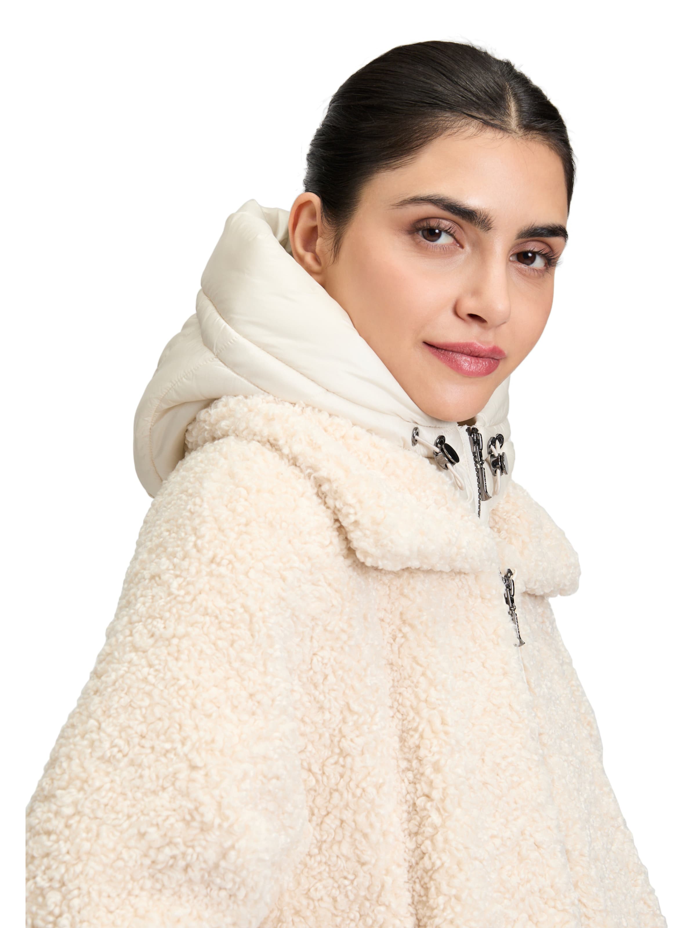 Veste mi-saison Amber & June en beige