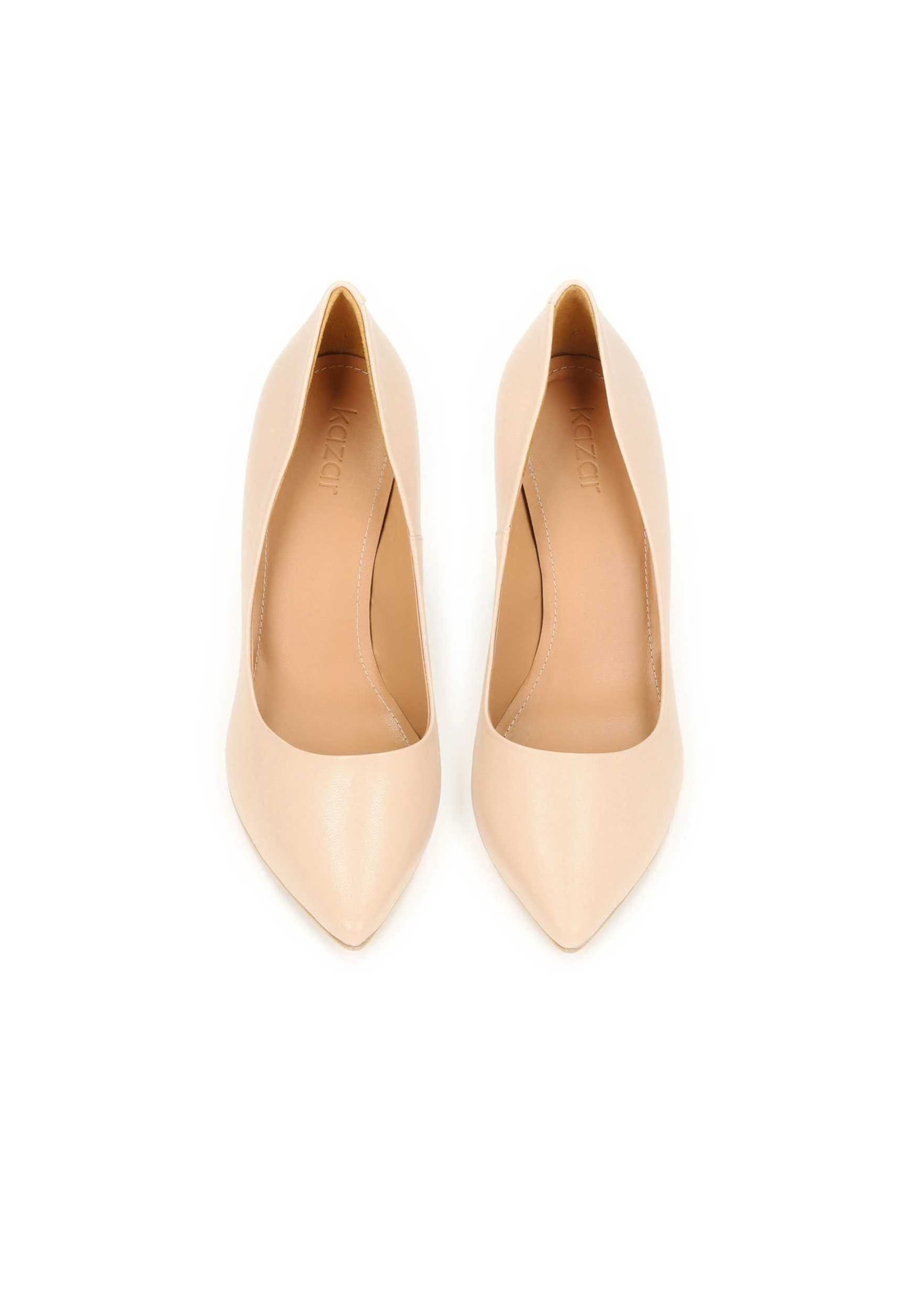 Kazar Pumps in Beige