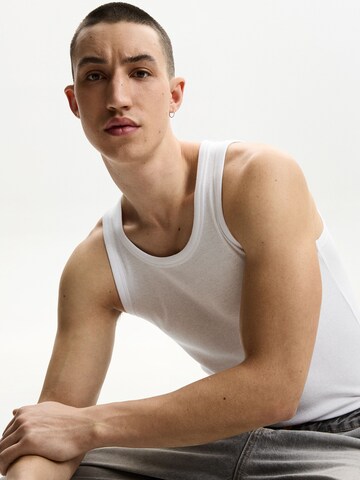 T-Shirt Bershka en noir