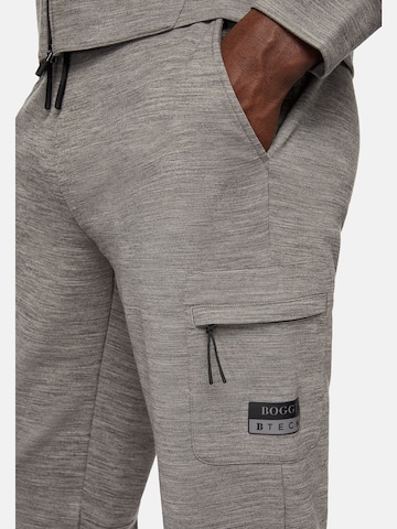 Boggi Milano Slim fit Trousers in Grey