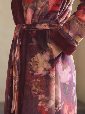 B by Ted Baker Bathrobe long in Purple