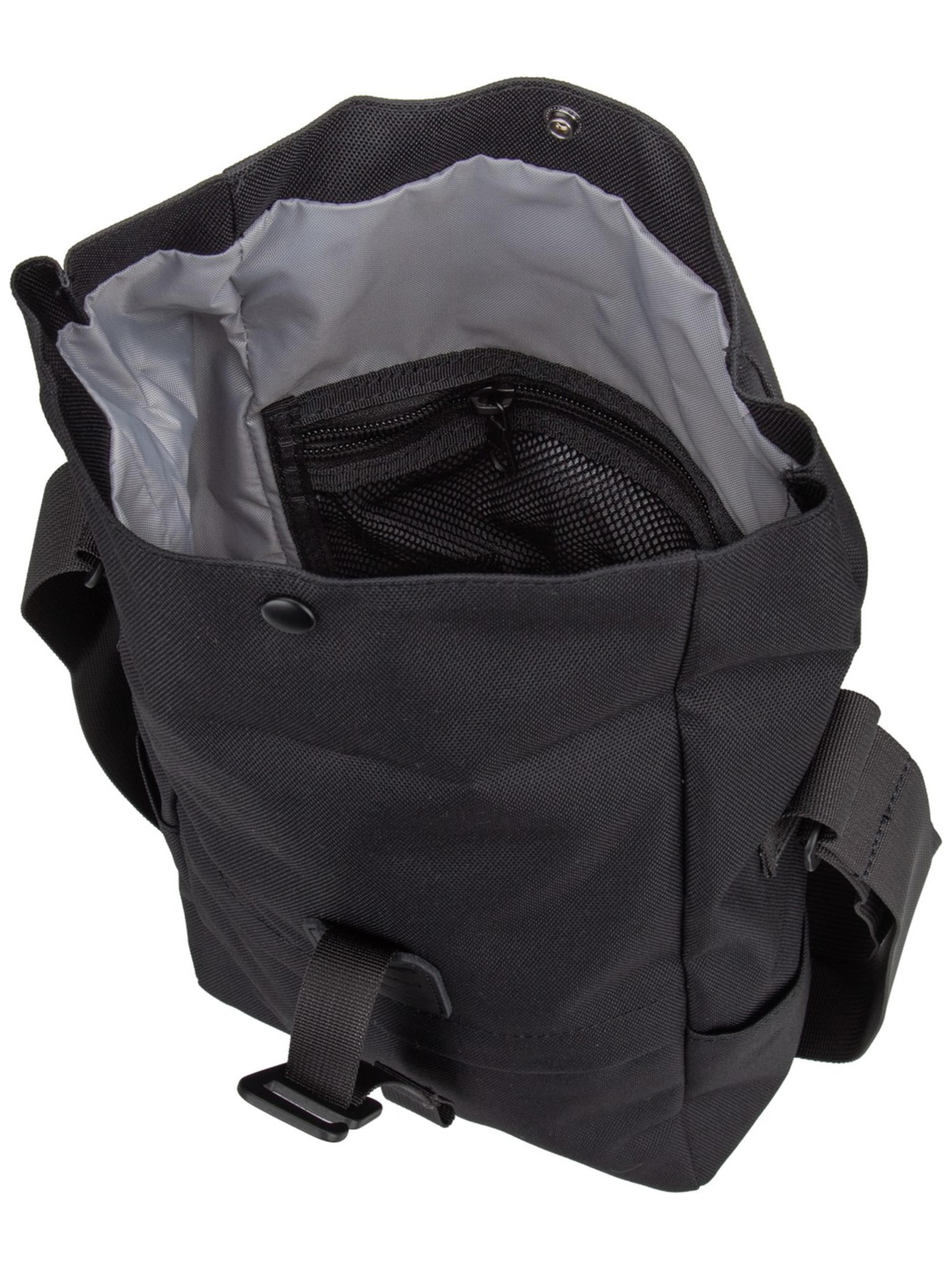 SANDQVIST Rucksack in Schwarz