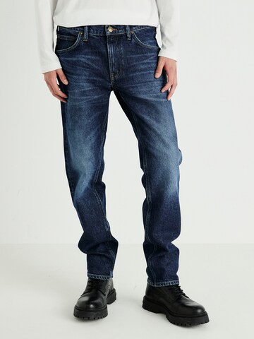 Lee Regular Jeans 'DAREN' in Blau: Vorderseite