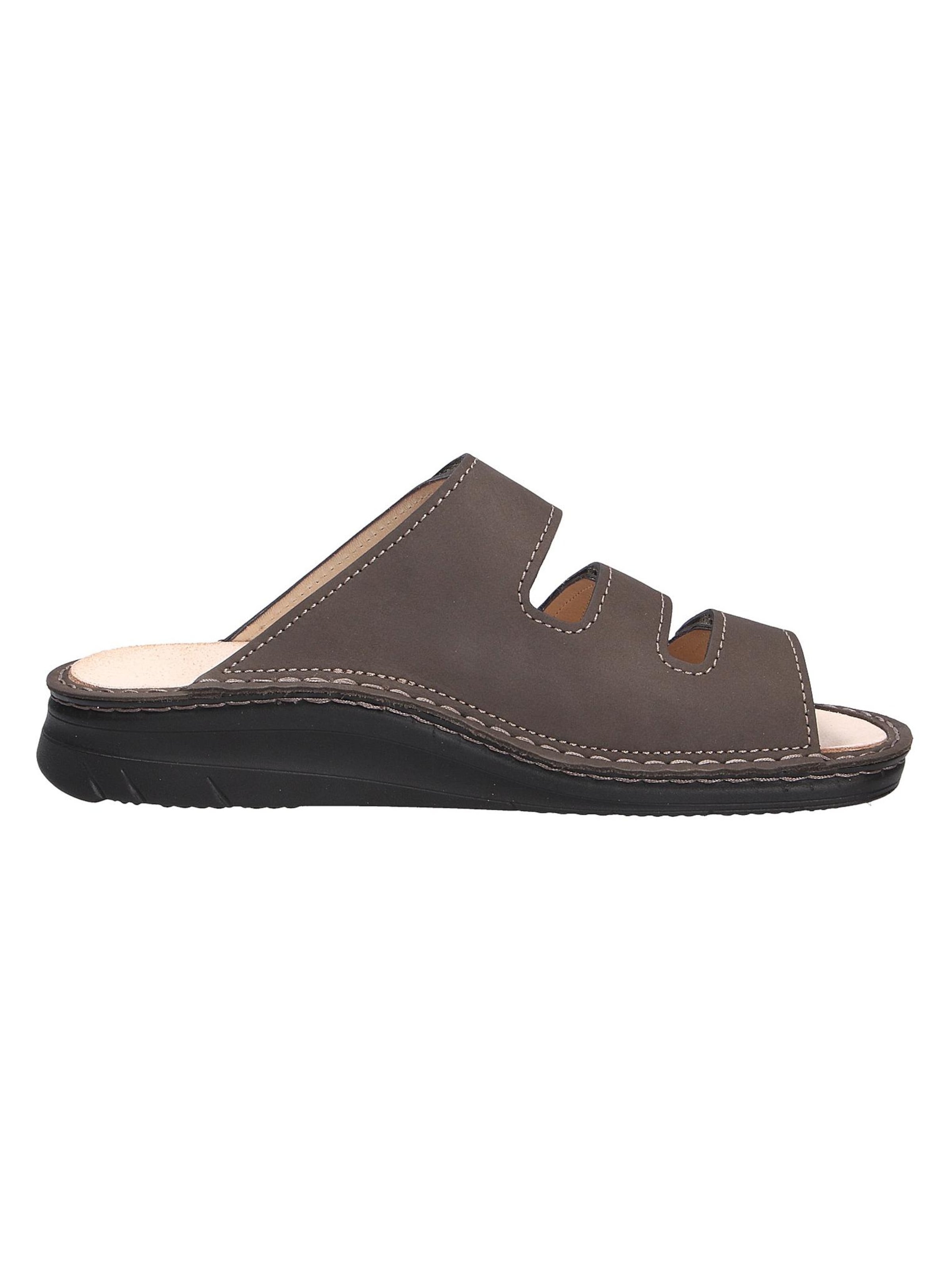 Finn Comfort Sandals in Brown