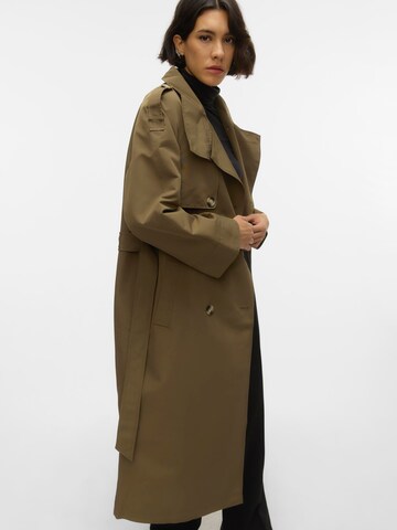 Manteau mi-saison 'TAYLOR' VERO MODA en vert