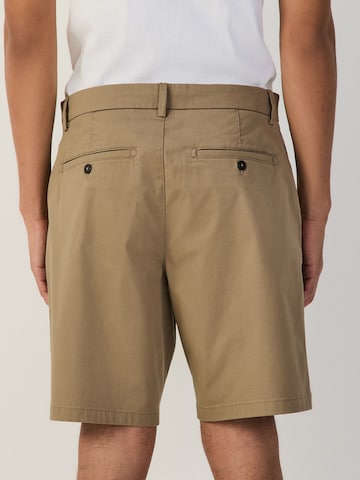 Loosefit Pantalon chino Next en marron