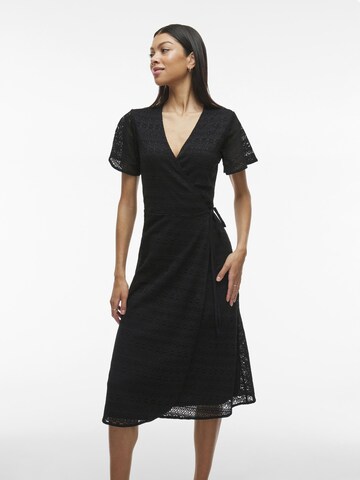 VILA Kleid in Schwarz: Vorderseite