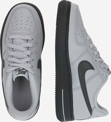 Scarpe nike sportswear sales