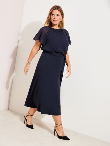 Friends Like These Платье в Синий