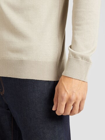 Calvin Klein Regular Sweater in Beige