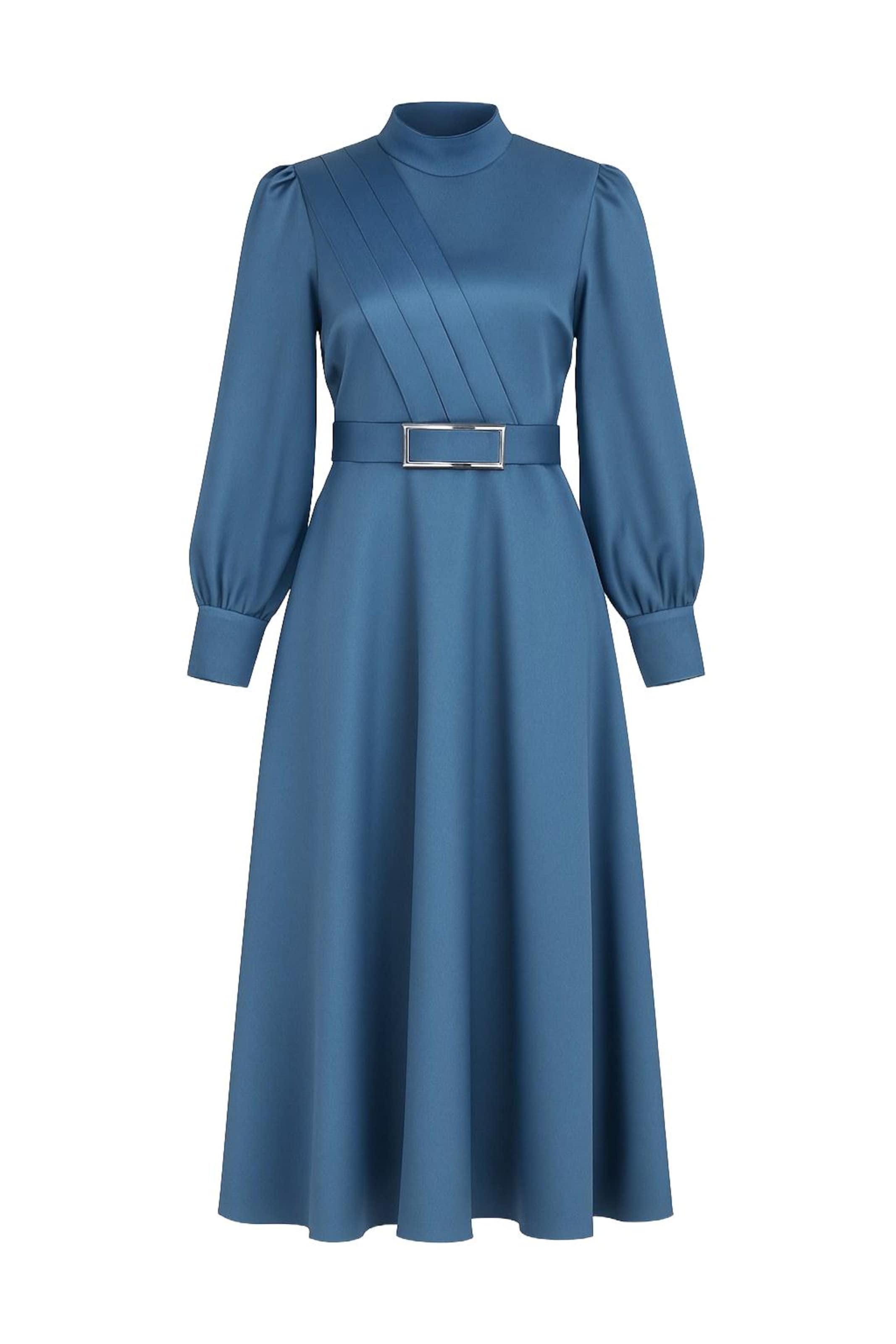 MODAMIHRAM Kleid in Blau: Vorderseite