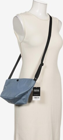 UNIQLO Bag in One size in Blue: front